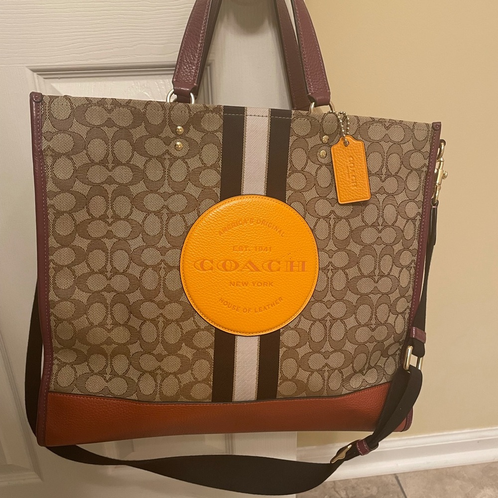 Coach Dempsey Carry All